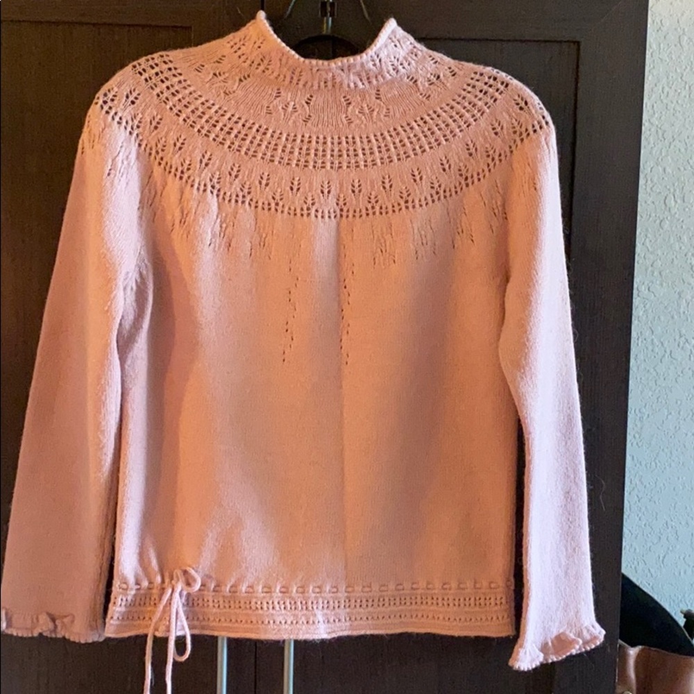 Beautiful vintage sweater
